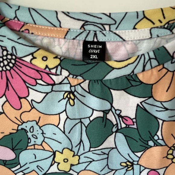 SHEIN Multicolor Floral Short Sleeve Top - Pink, Yellow, Orange, Green - Picture 2 of 2